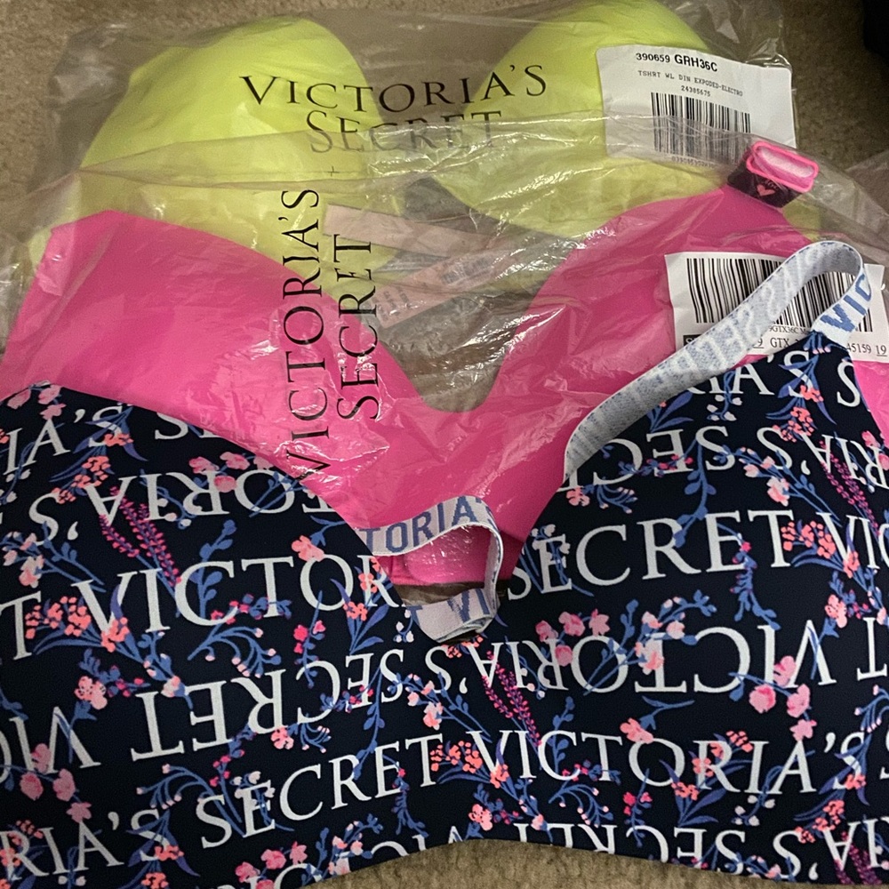 Victoria Secret set of 3 bras.